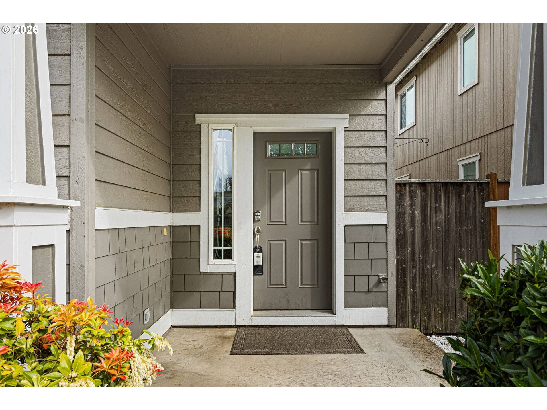 2527 PARK VIEW DR, Eugene, OR 97408