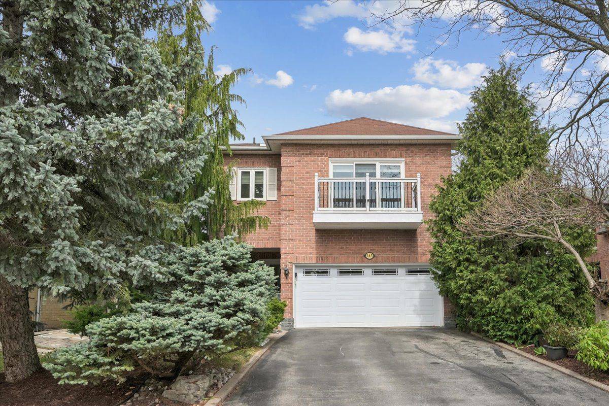 163 Romain CRES, Oakville, ON L6H 5A7