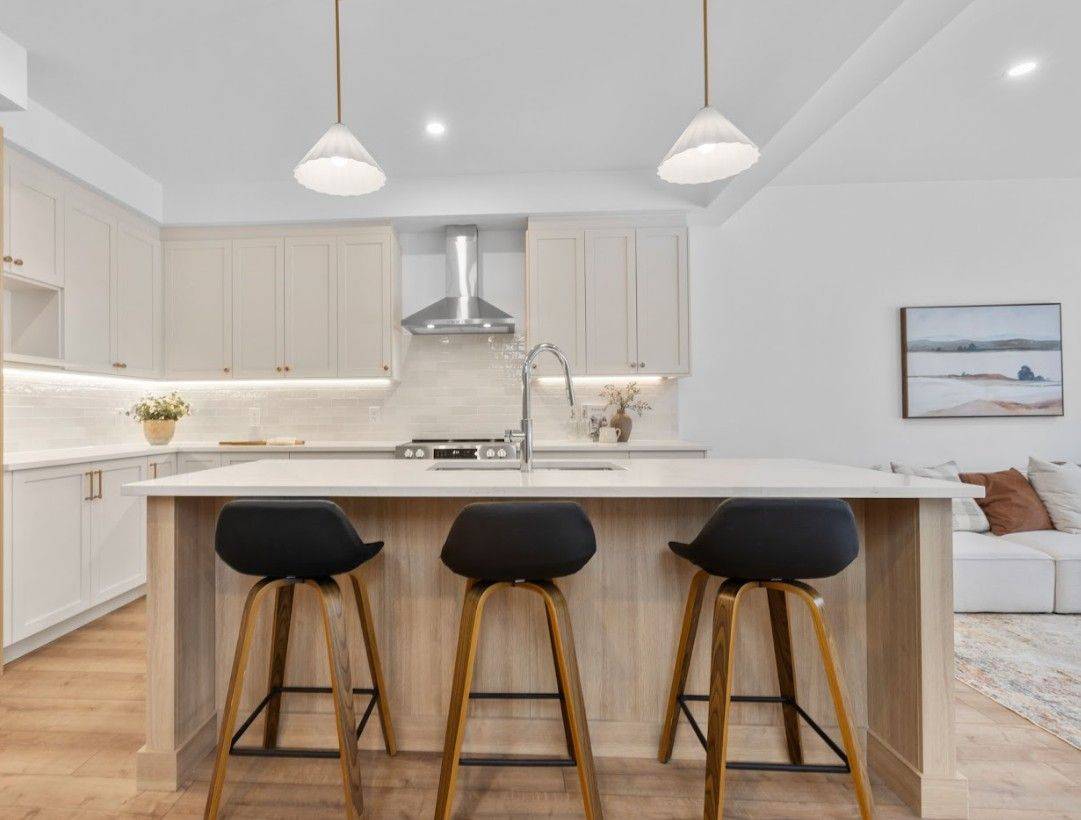 742 TAILSLIDE Private, Carp - Huntley Ward, ON K0A 1L0