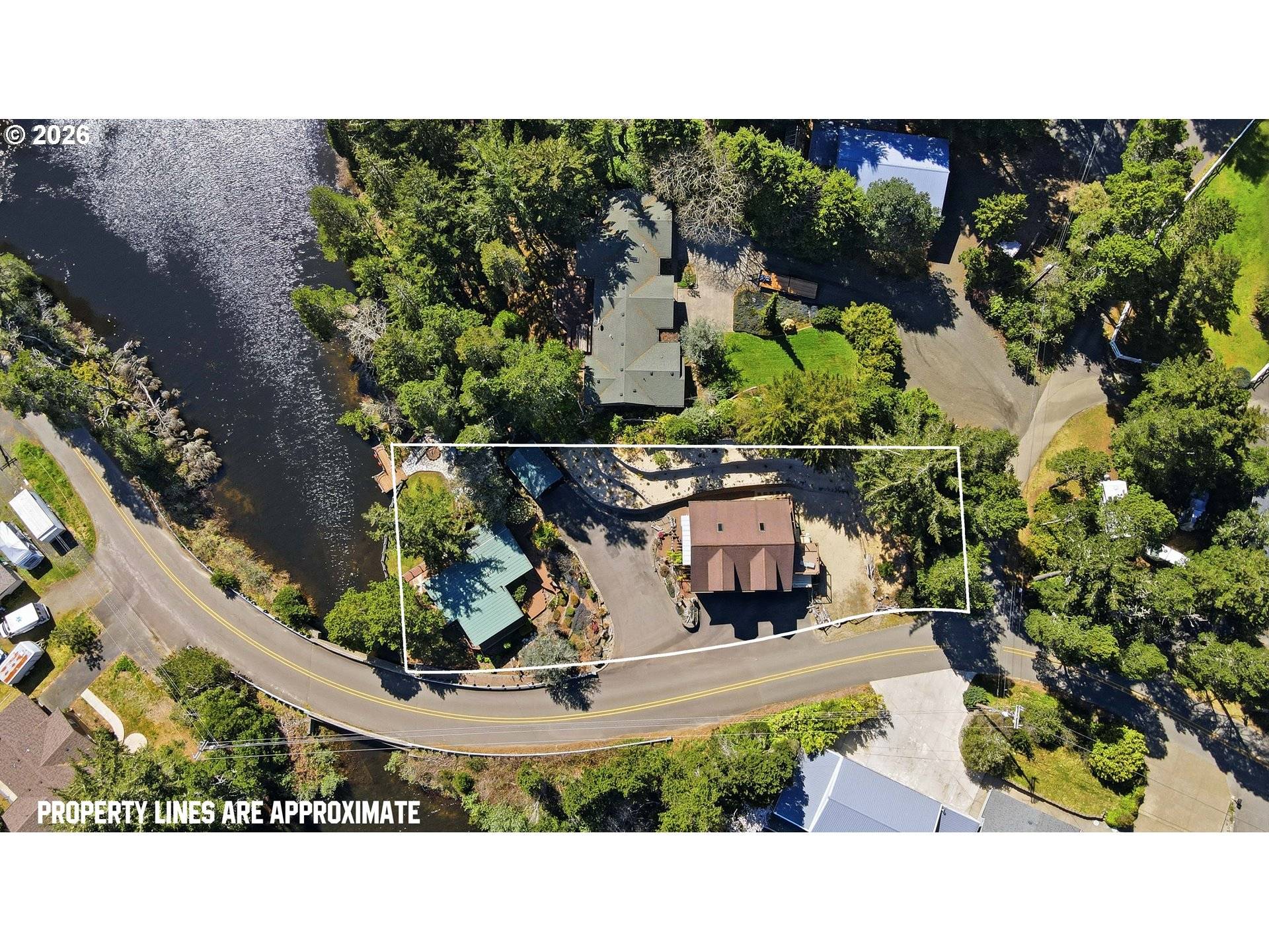 73028 CRANNOG RD, North Bend, OR 97459