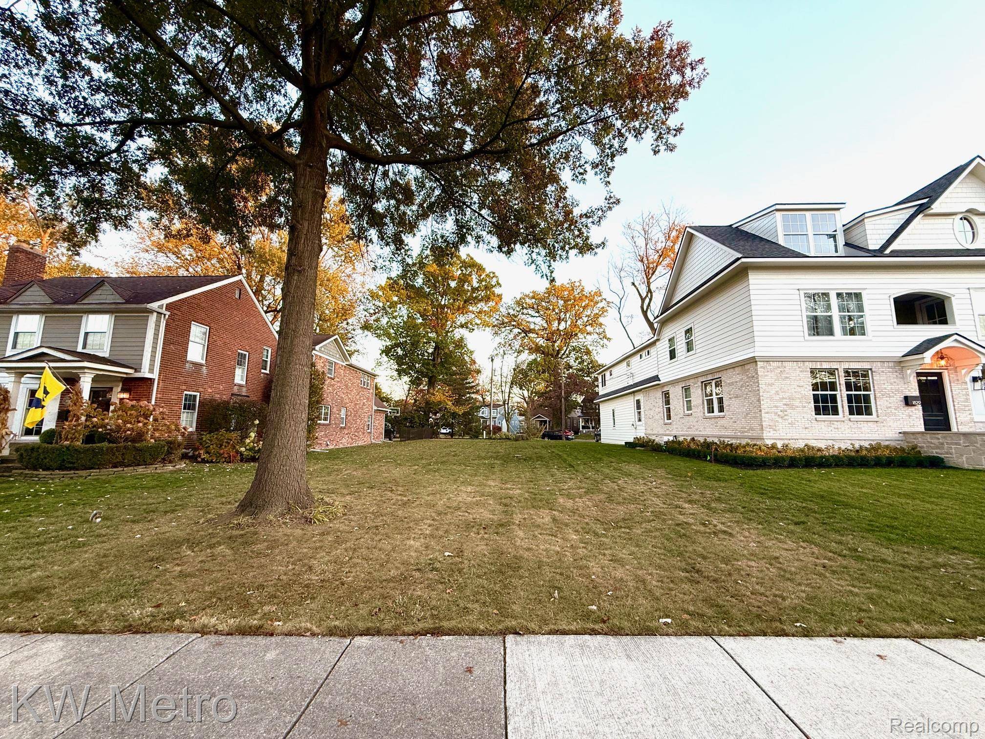 1825 Northwood Blvd. BLVD, Royal Oak, MI 48073