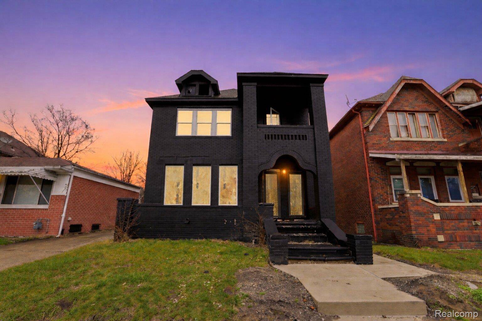 16188 Lawton ST, Detroit, MI 48221