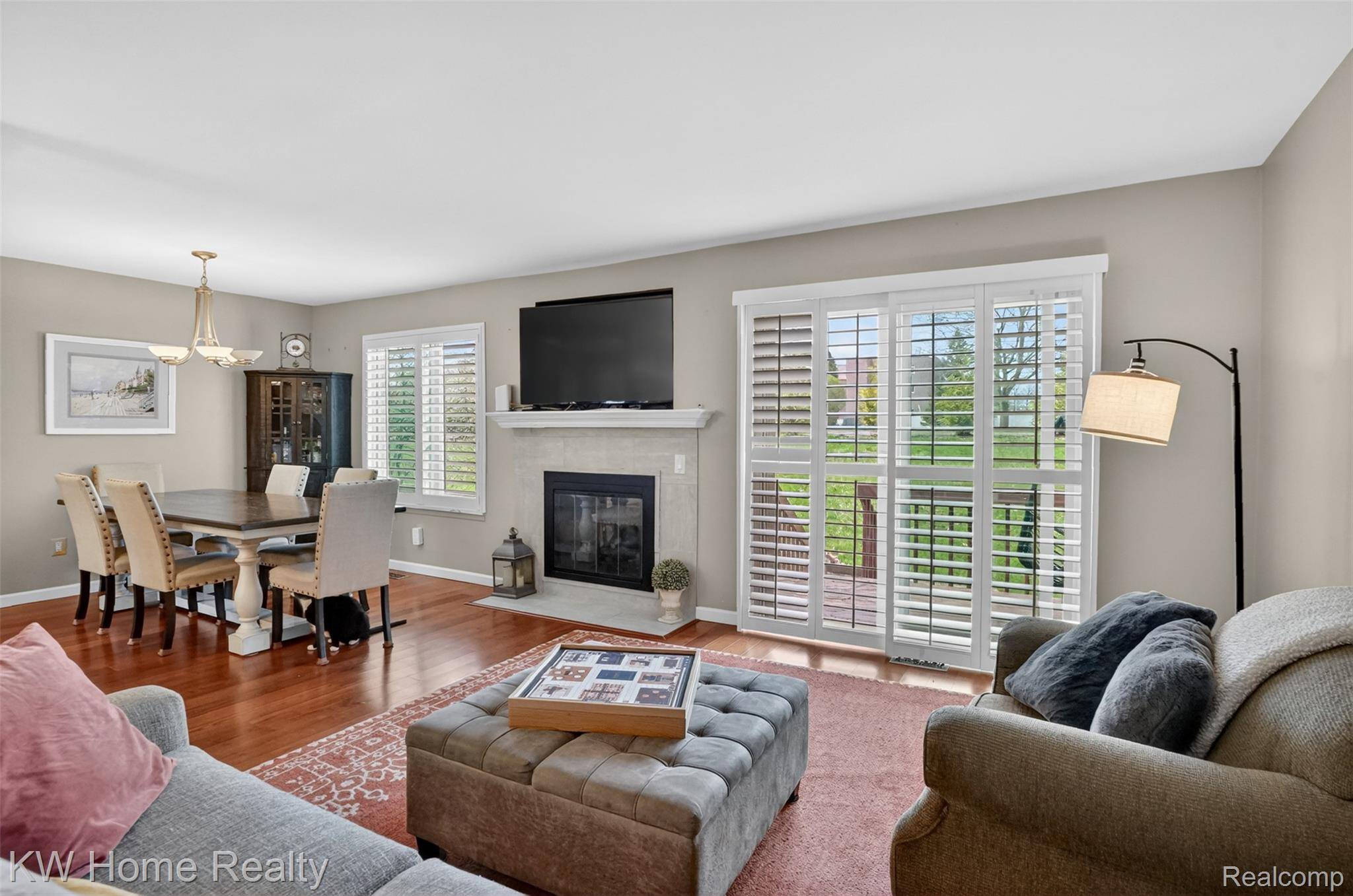 1110 Willow Grove CT, Rochester Hills, MI 48307