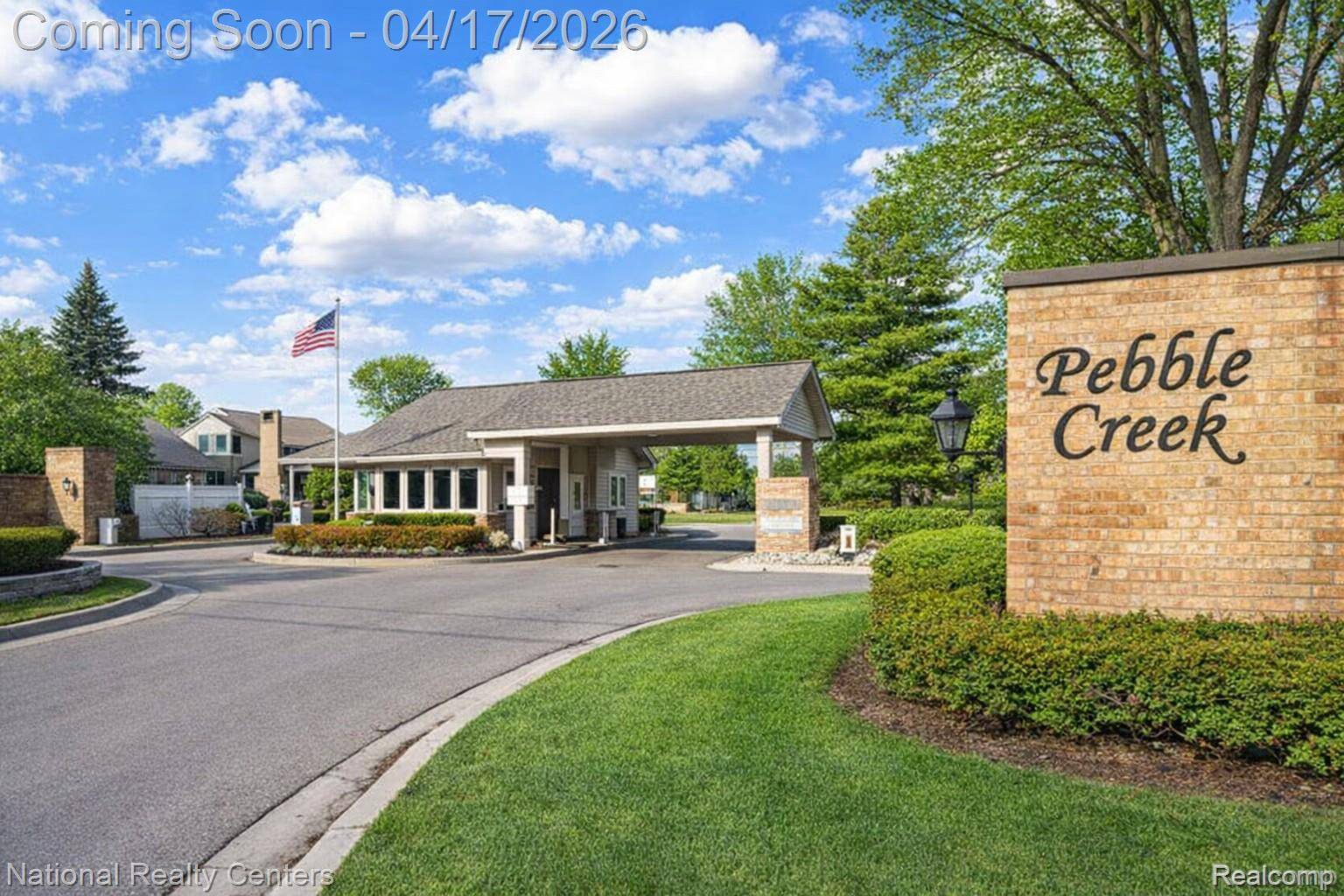 7309 Creek View CIR, West Bloomfield Charter Township, MI 48322