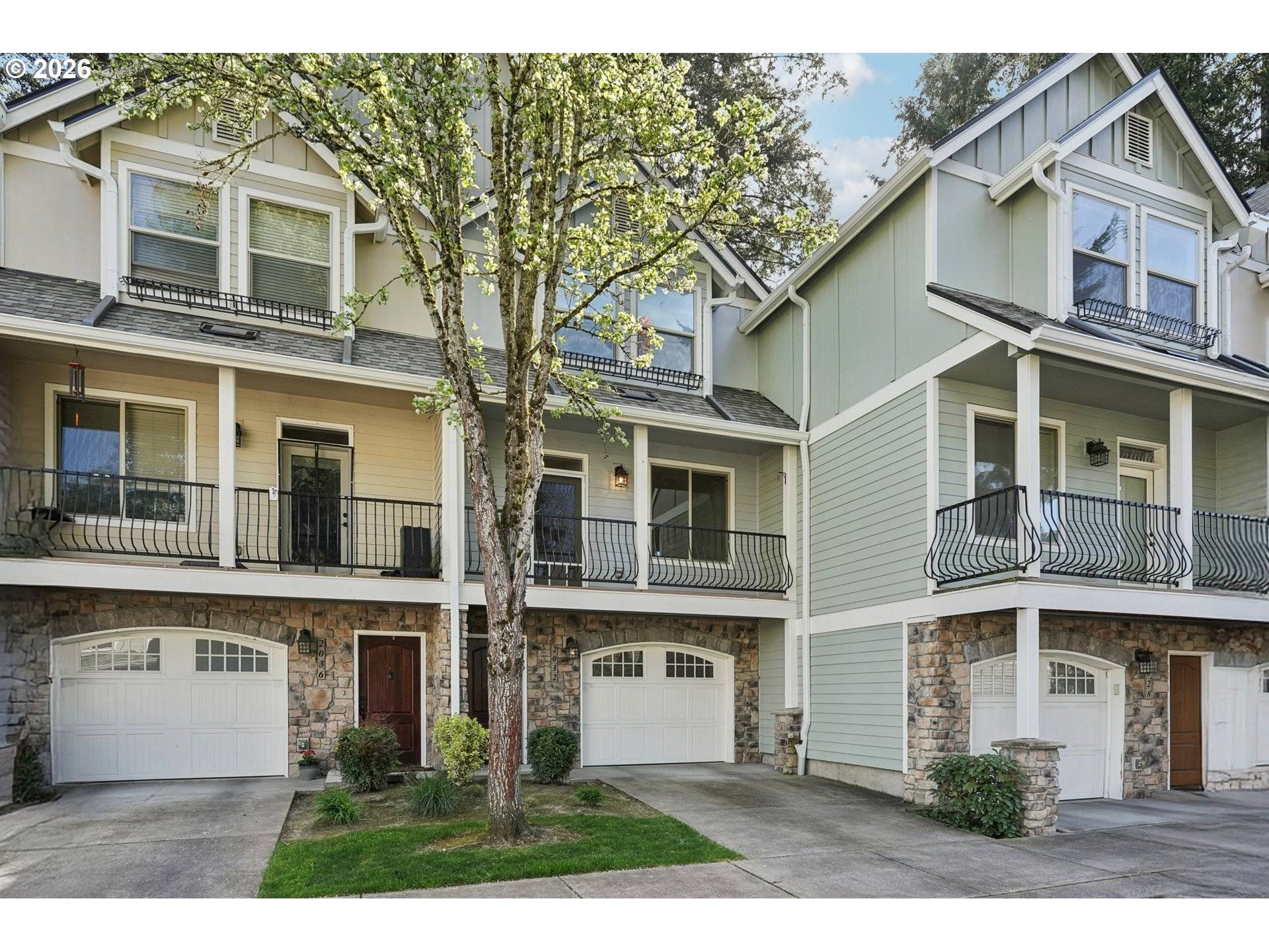 2032 NE 49TH WAY, Hillsboro, OR 97124
