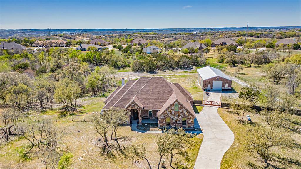 114 Woodlot Lane, Azle, TX 76020