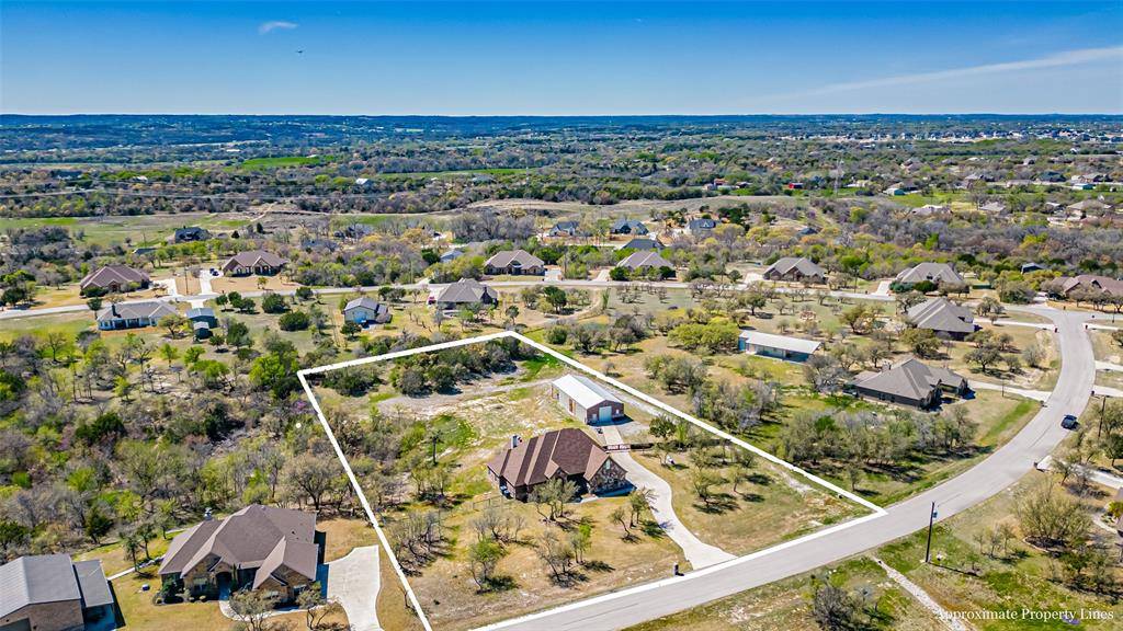 114 Woodlot Lane, Azle, TX 76020