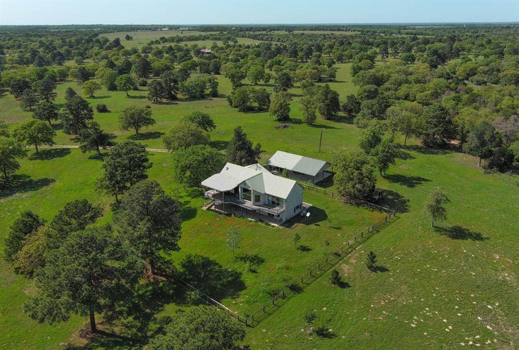 490 John Craft Road, Red Rock, TX 78662