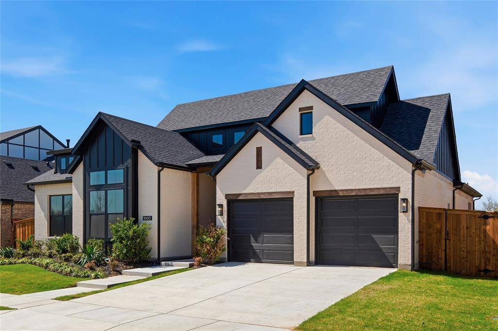 1660 Cedar Elm Way, Burleson, TX 76028