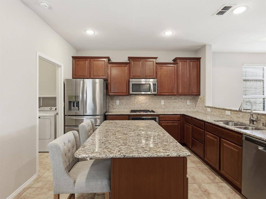 7034 Deacon Drive, Frisco, TX 75036