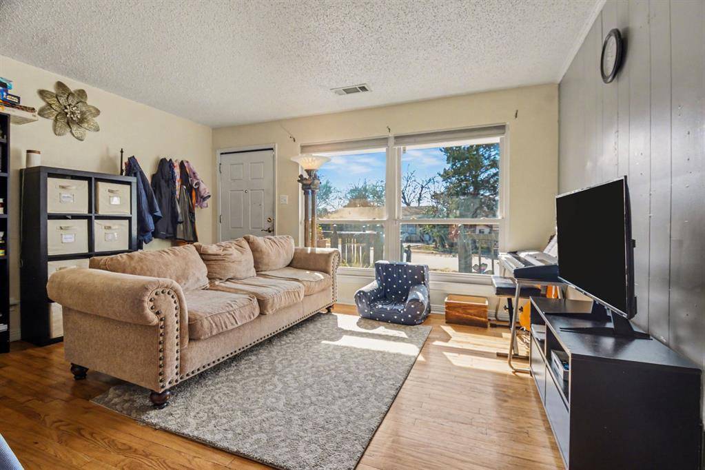 2144 Skillman Drive, Garland, TX 75041