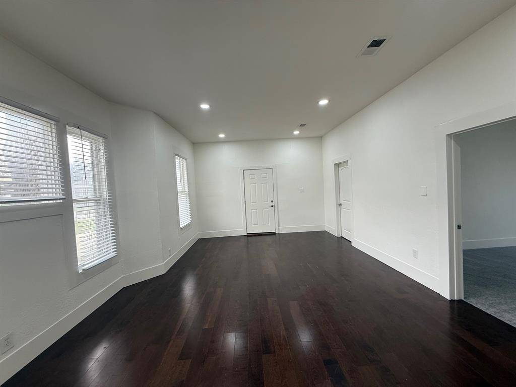 629 Melba Street, Dallas, TX 75208