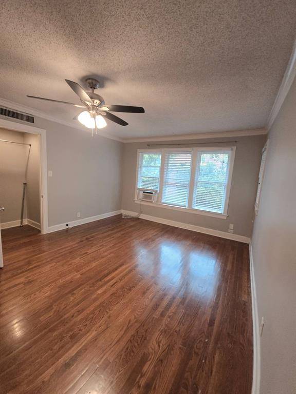 4000 Hawthorne Avenue #08, Dallas, TX 75219