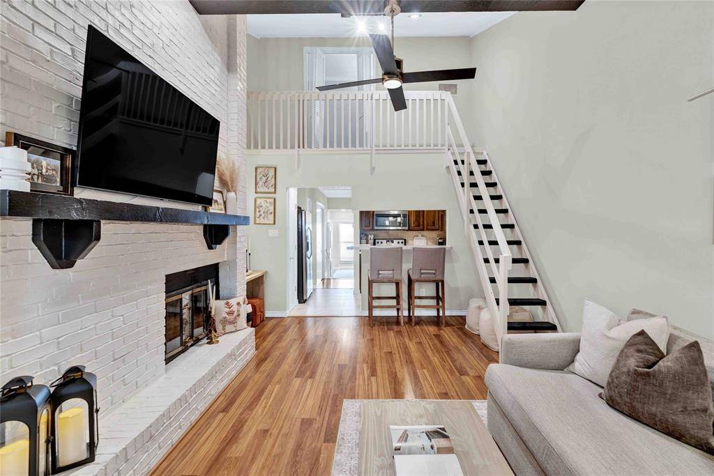 2577 Shady Ridge Drive, Bedford, TX 76021