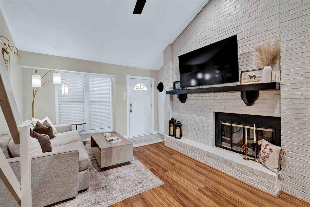 2577 Shady Ridge Drive, Bedford, TX 76021