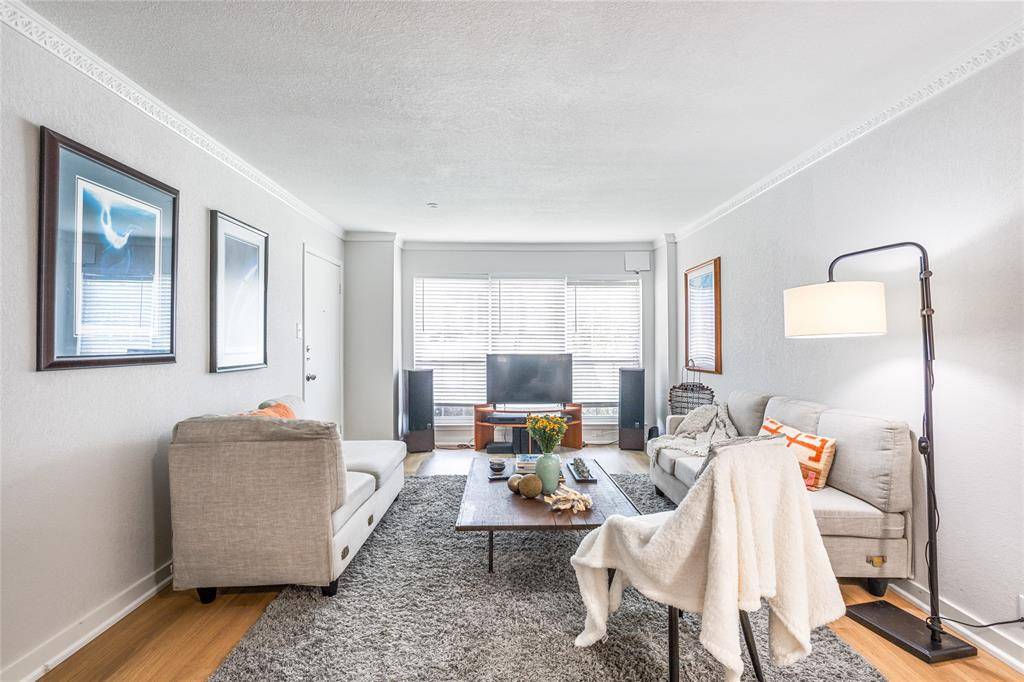 7924 Royal Lane #106-B, Dallas, TX 75230