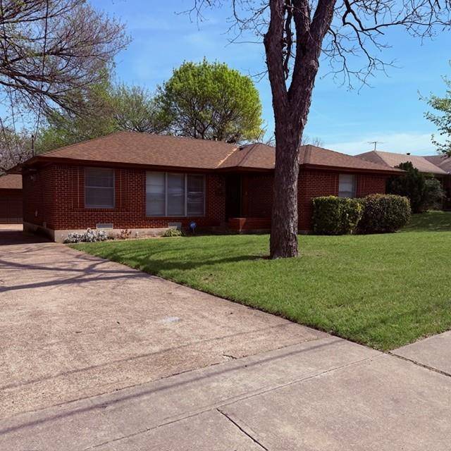 4126 Elk Horn Trail, Dallas, TX 75216