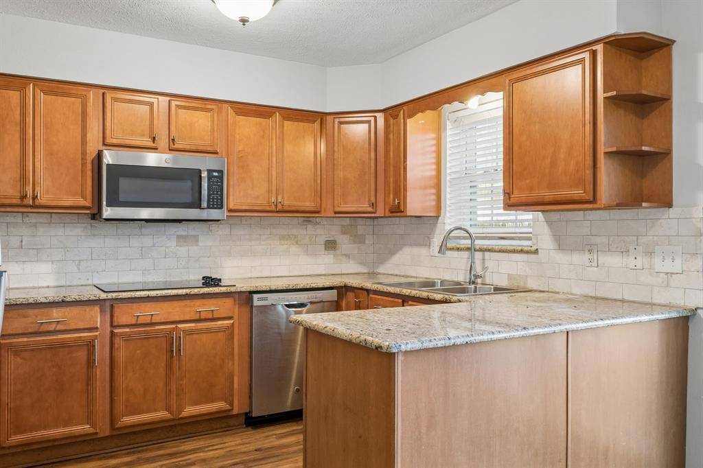 7021 Kingsbury Drive, Dallas, TX 75231