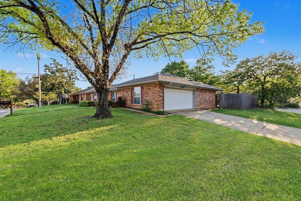 4900 Ridgeline Drive, Arlington, TX 76017