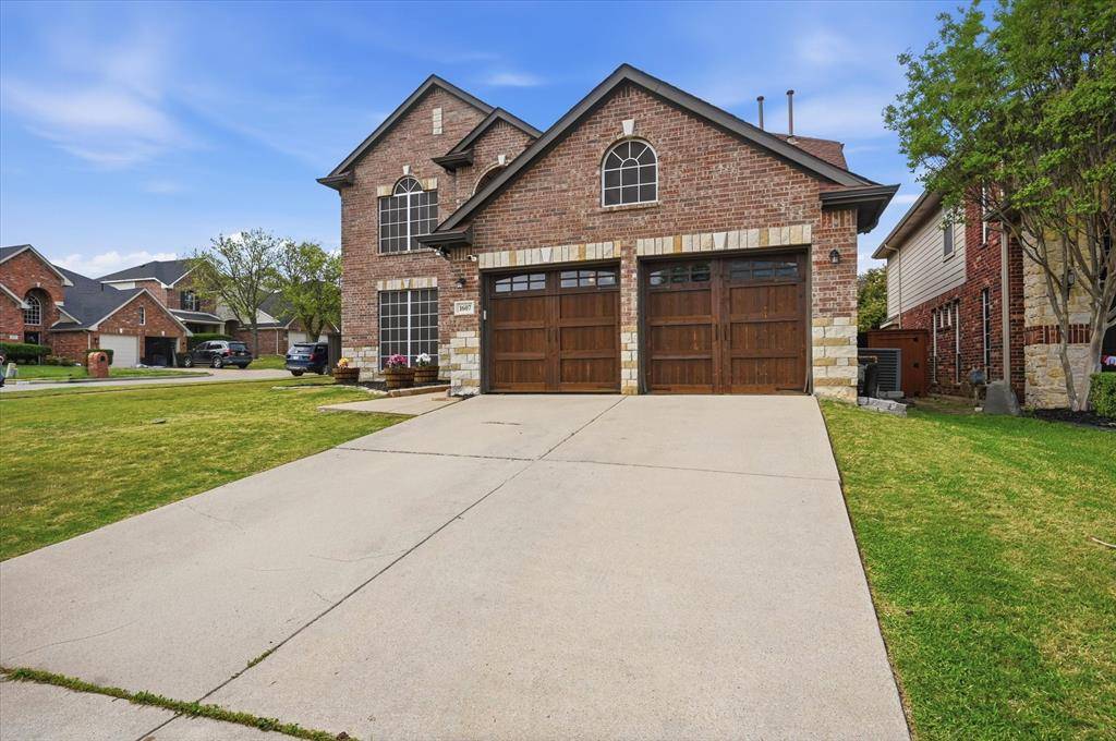 1607 Fairway Vista Drive, Corinth, TX 76210