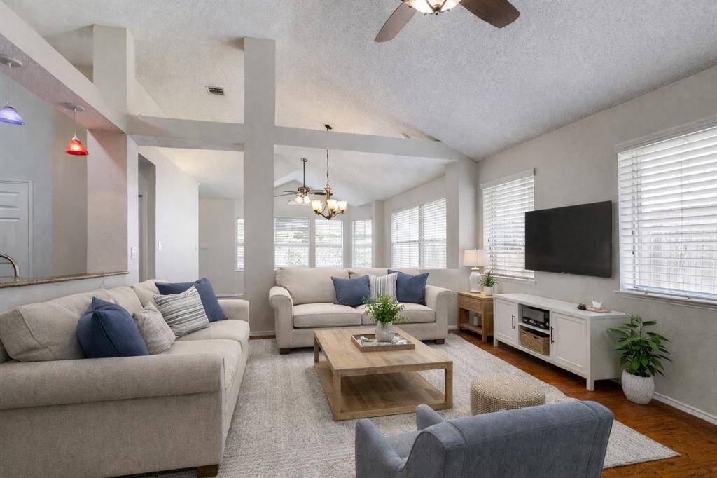 908 Gordon Oaks Drive, Plano, TX 75023