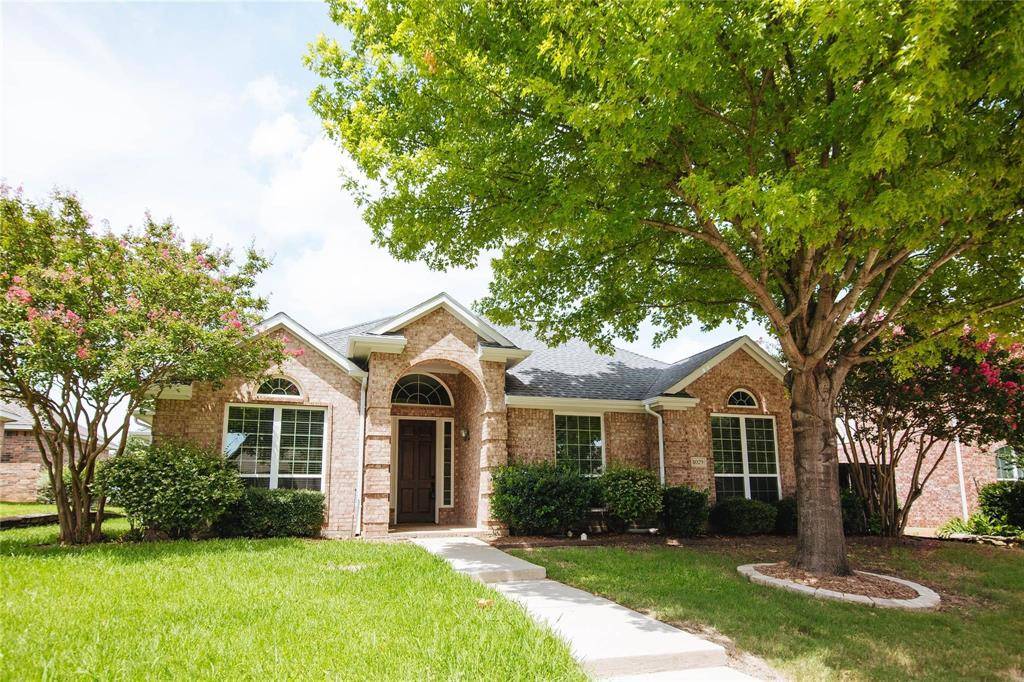 1029 Janus Drive, Carrollton, TX 75007