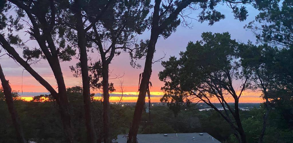 1014 Scenic Drive, Granbury, TX 76048