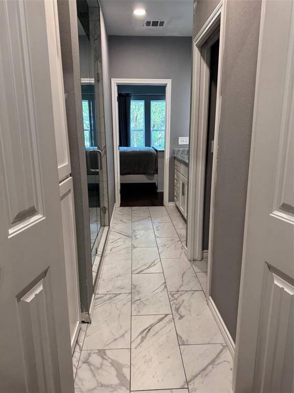 1014 Scenic Drive, Granbury, TX 76048