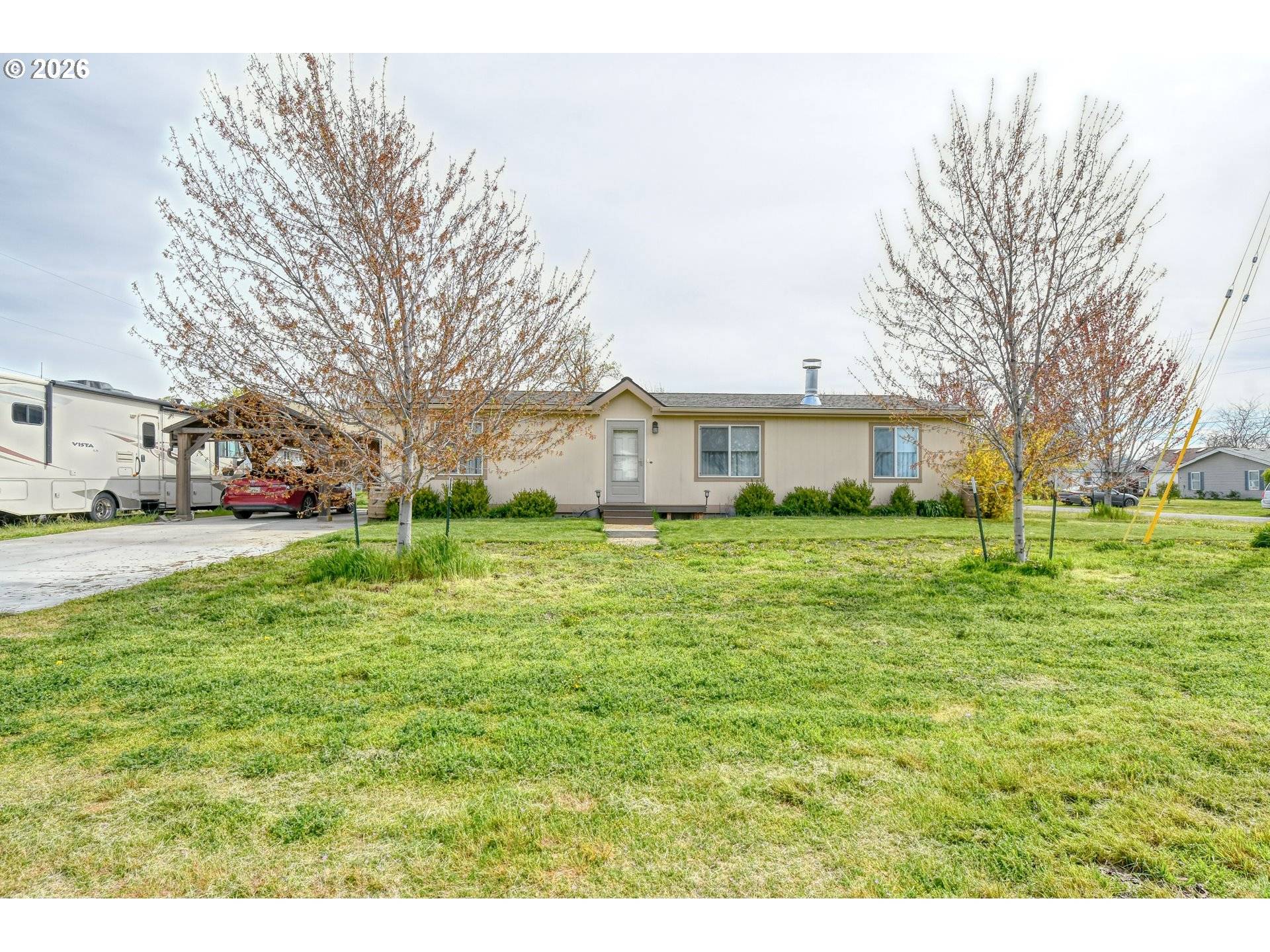303 E College ST, Athena, OR 97813