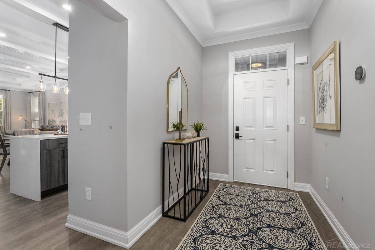 923 Heritage DR, Bloomfield Hills, MI 48304