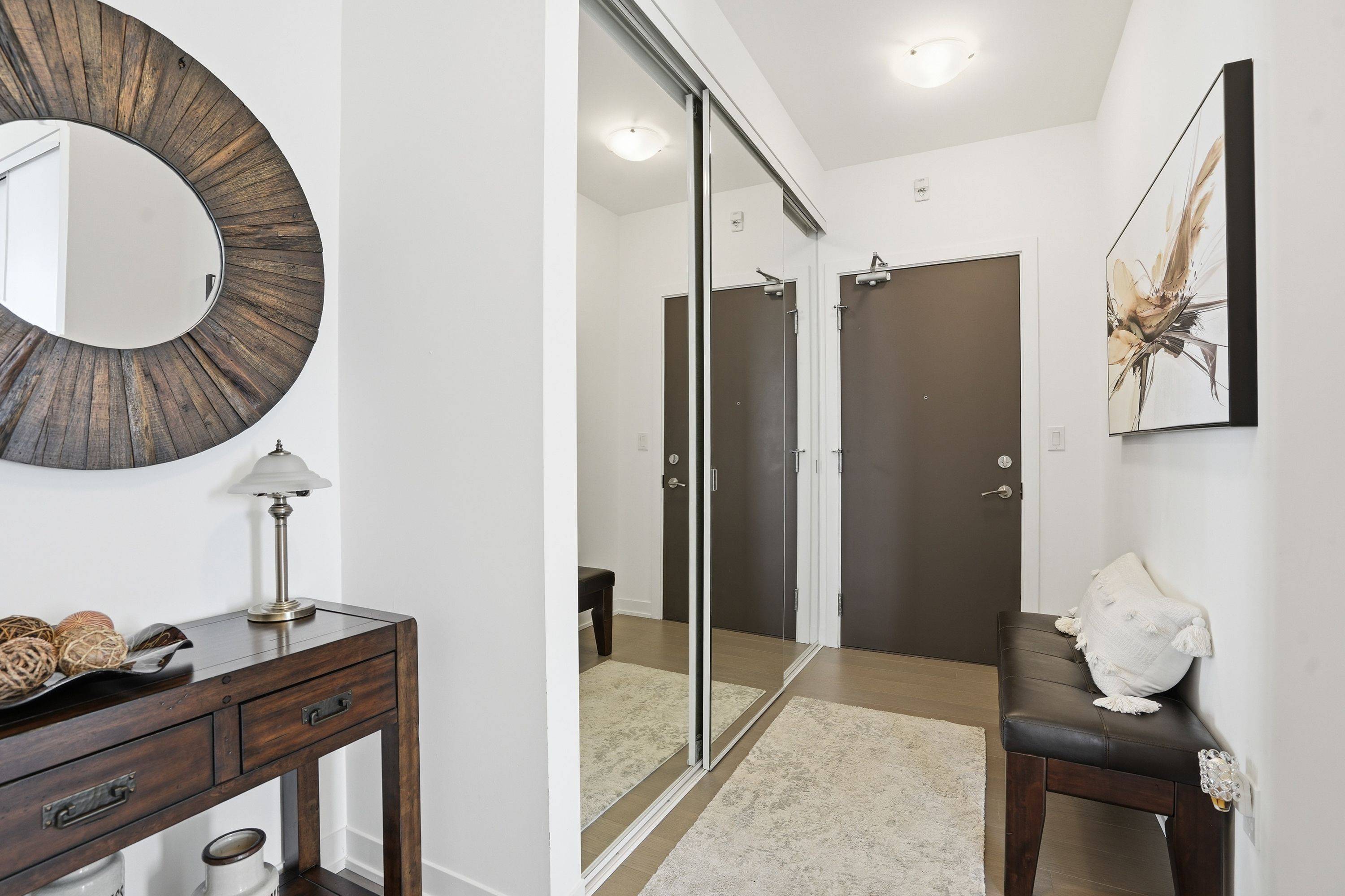 550 NORTH SERVICE RD #1504, Grimsby, ON L3M 0H9