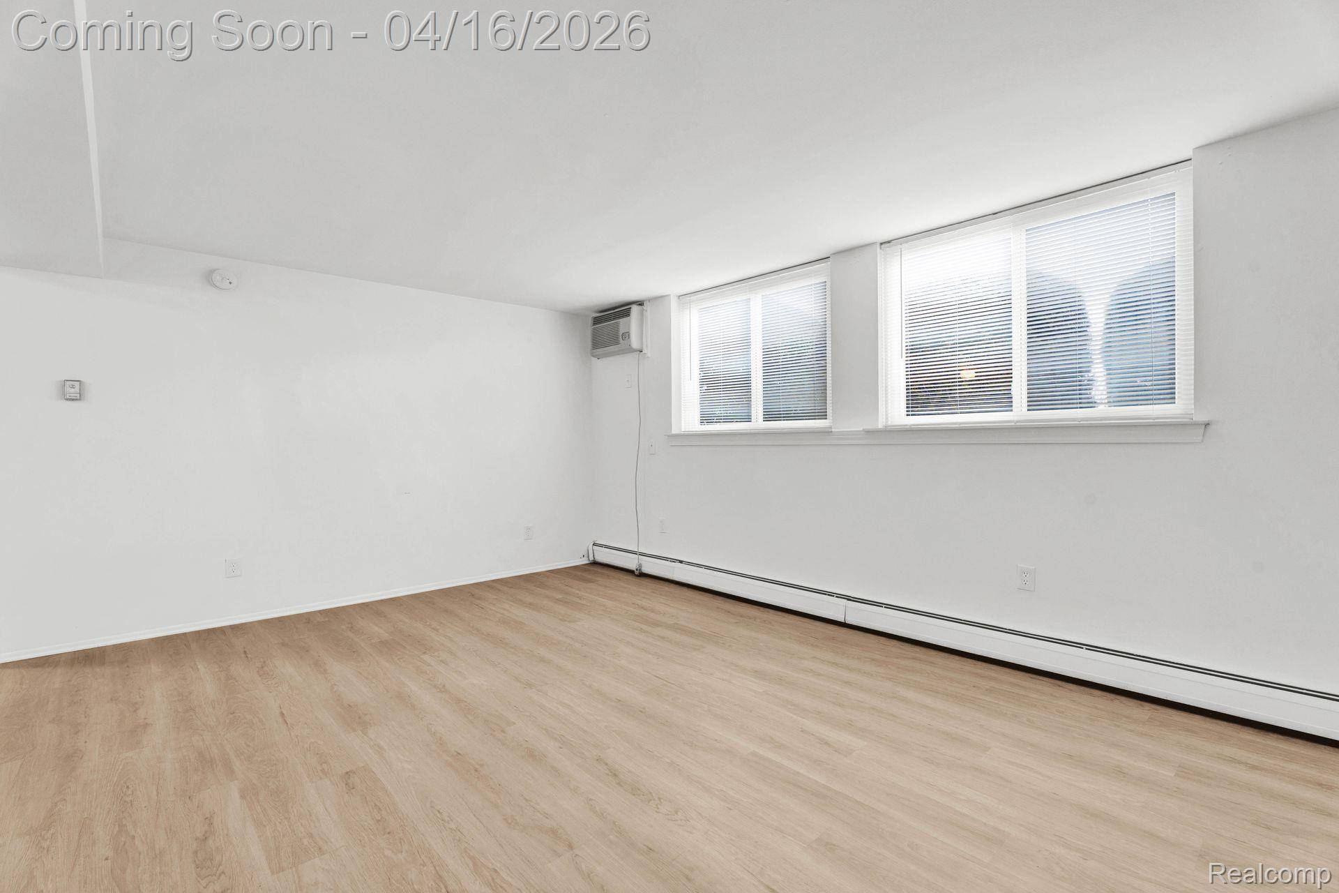 7215 Lathers ST #7215-12, Westland, MI 48185