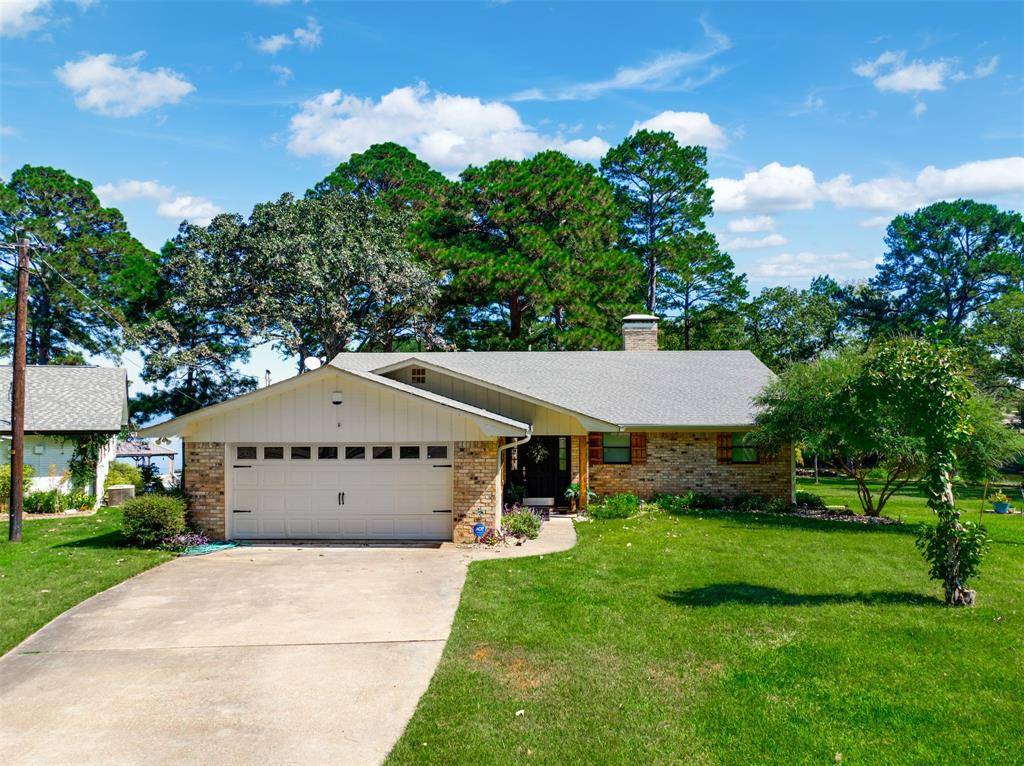 536 Wildewood Drive, Chandler, TX 75758