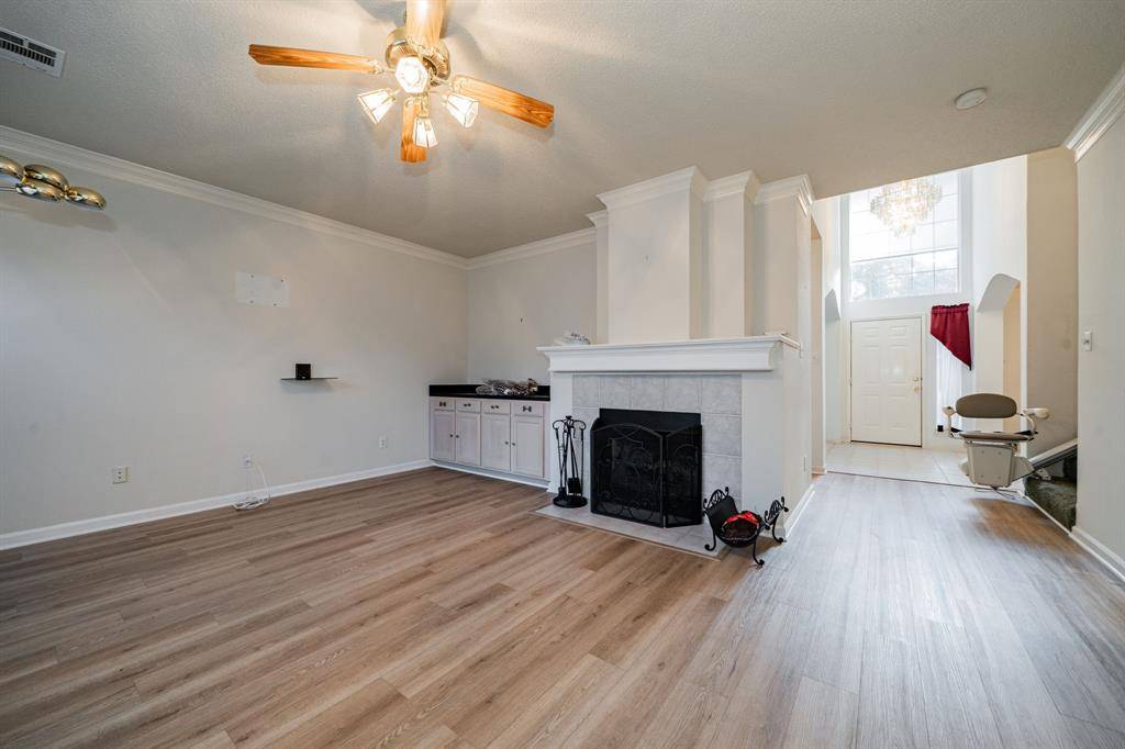 805 Elm Falls Place, Mesquite, TX 75181