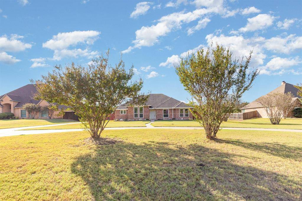 3961 Joe Wilson Road, Midlothian, TX 76065