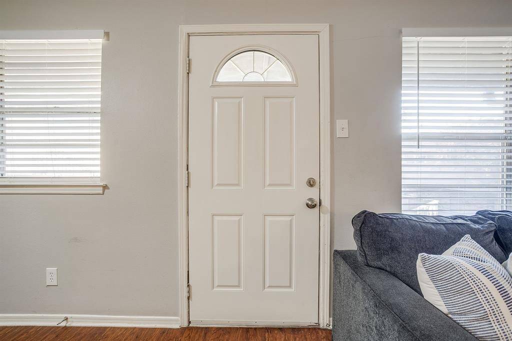 7929 Royal Lane #206, Dallas, TX 75230