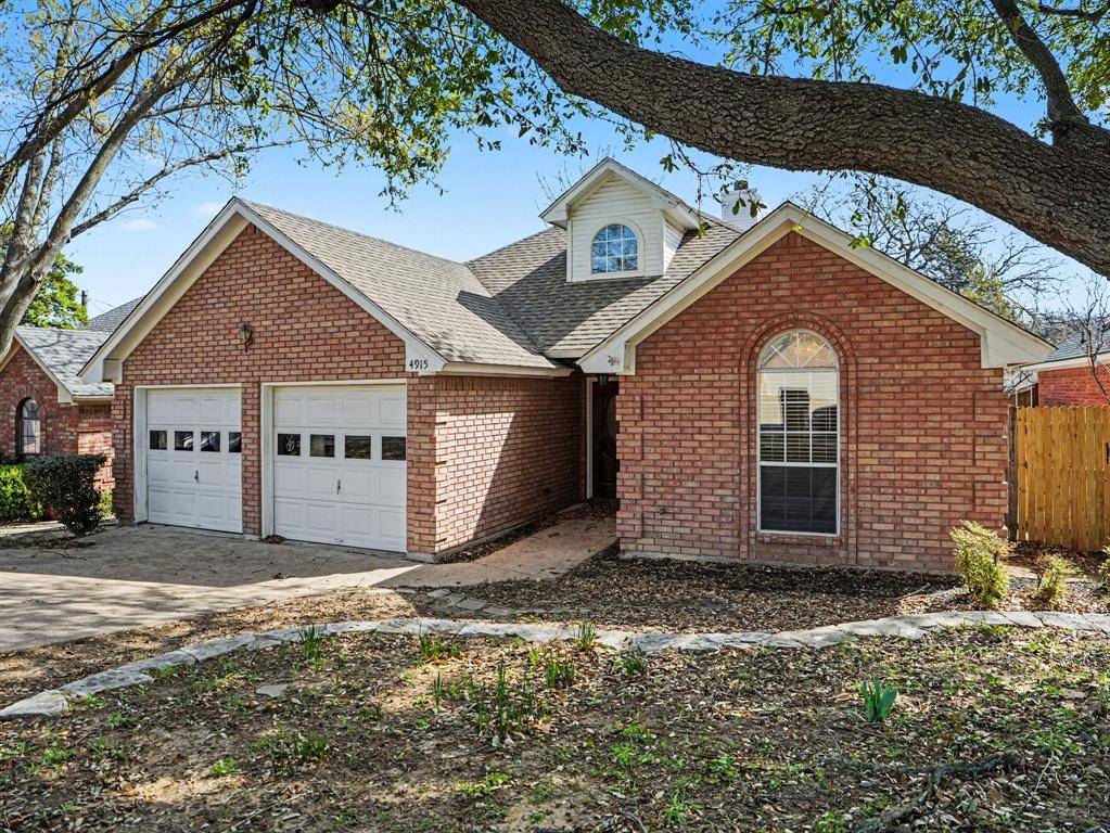 4915 Arborgate Drive, Arlington, TX 76017