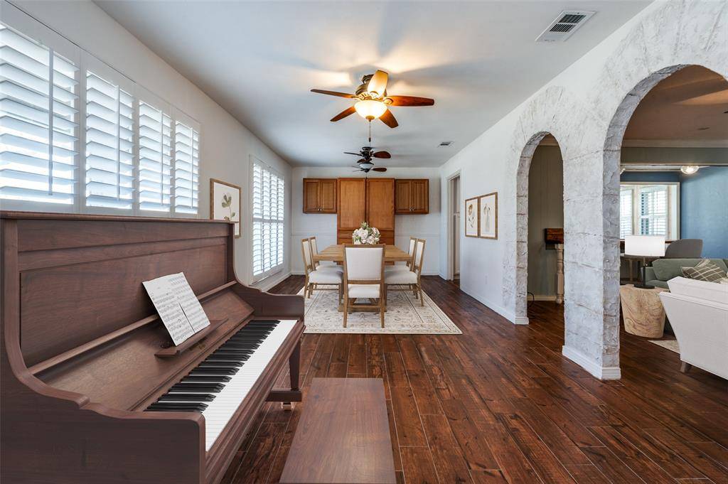 2508 Canterbury Drive, Carrollton, TX 75006