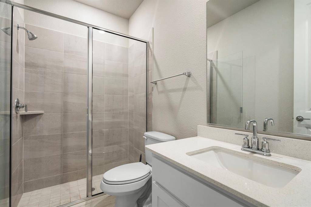 2206 Christopher Lane, Euless, TX 76040