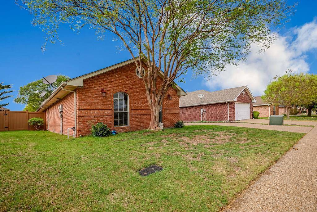 721 Azalea Trail, Waxahachie, TX 75165