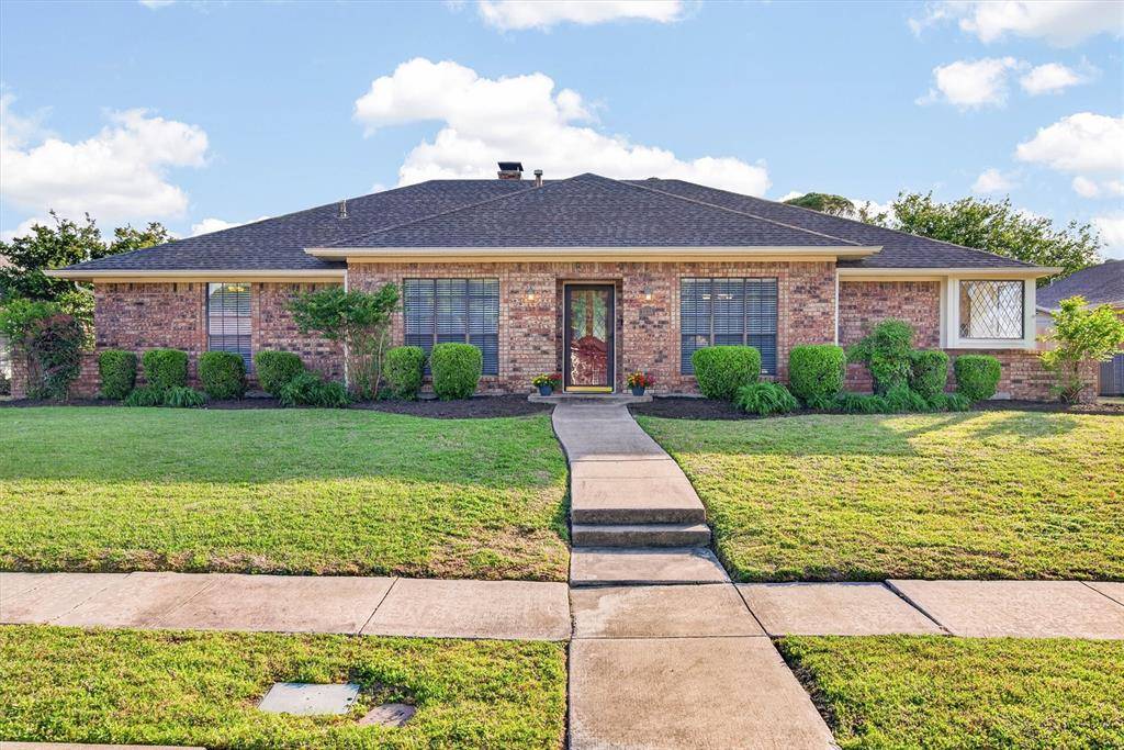 1838 Meadowview Drive, Garland, TX 75043
