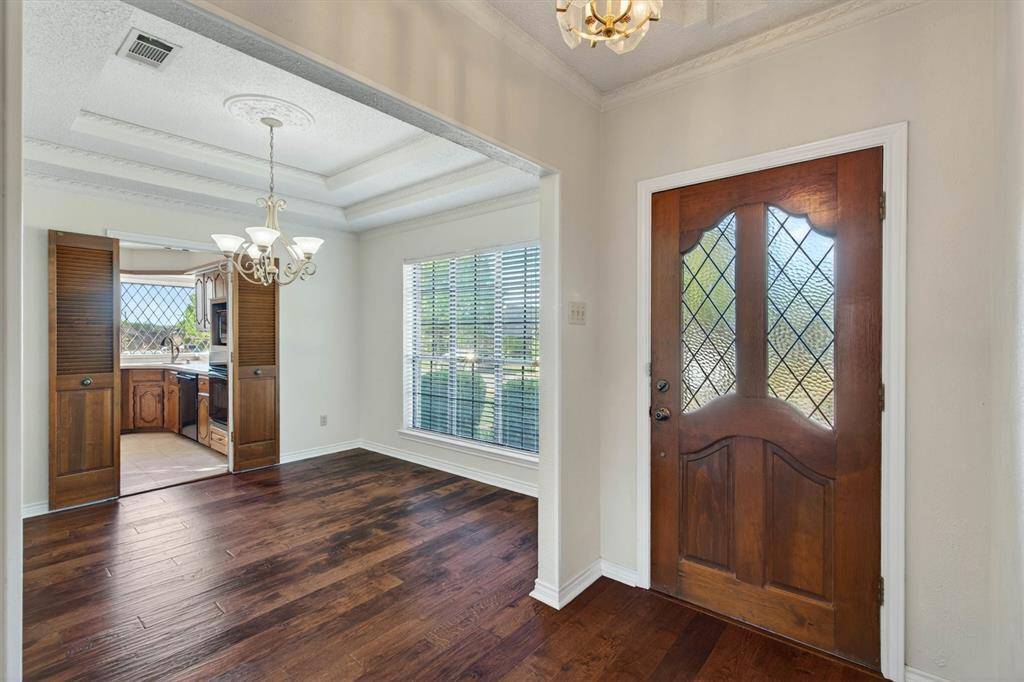 1838 Meadowview Drive, Garland, TX 75043