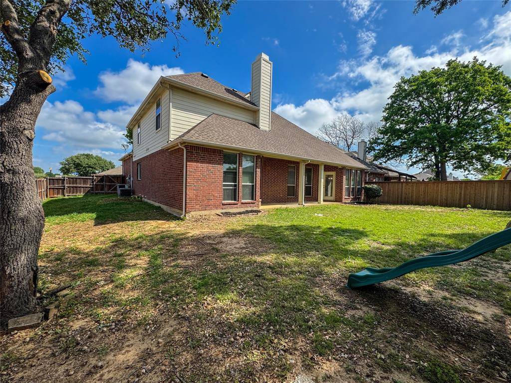 4300 Windy Meadow Drive, Corinth, TX 76208