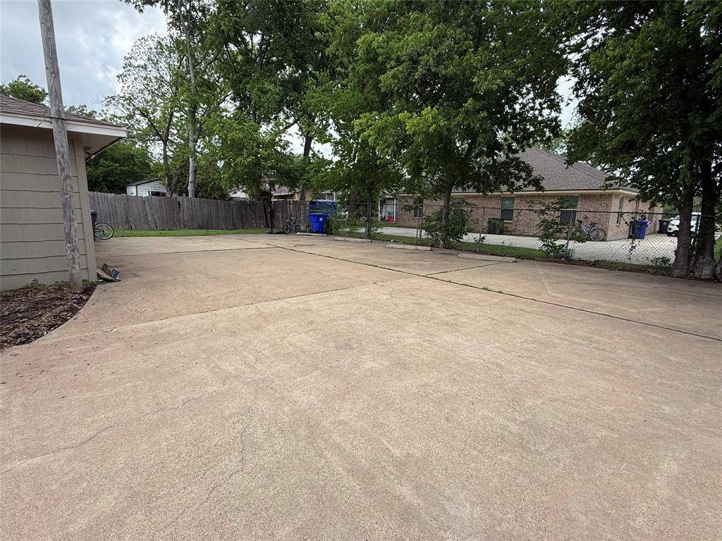 3305 Alta Vista Drive, Waco, TX 76706