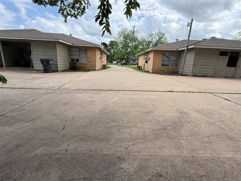 3305 Alta Vista Drive, Waco, TX 76706