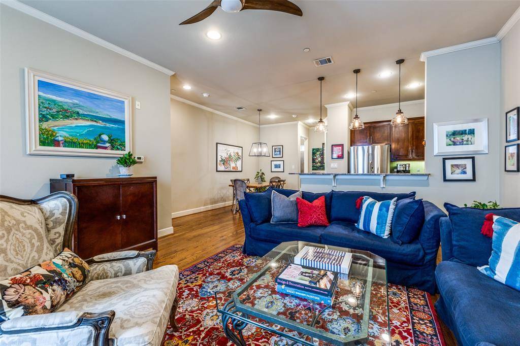 7333 Valley View Lane #304, Dallas, TX 75240