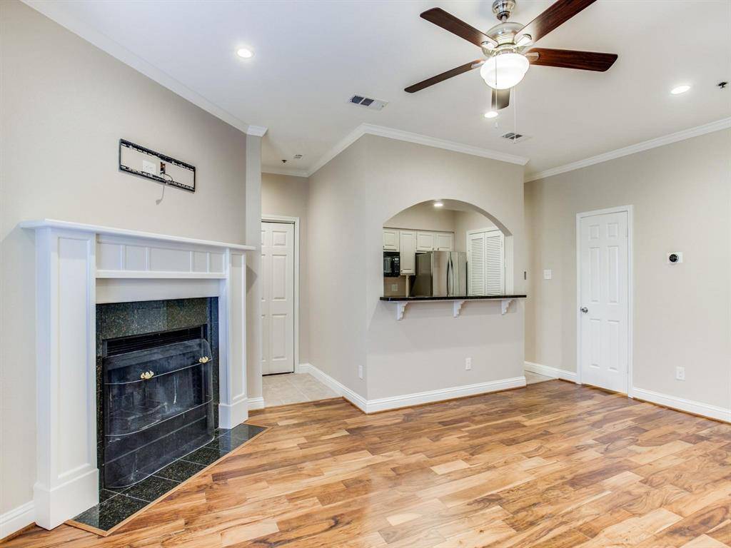 4102 Buena Vista Street #10, Dallas, TX 75204