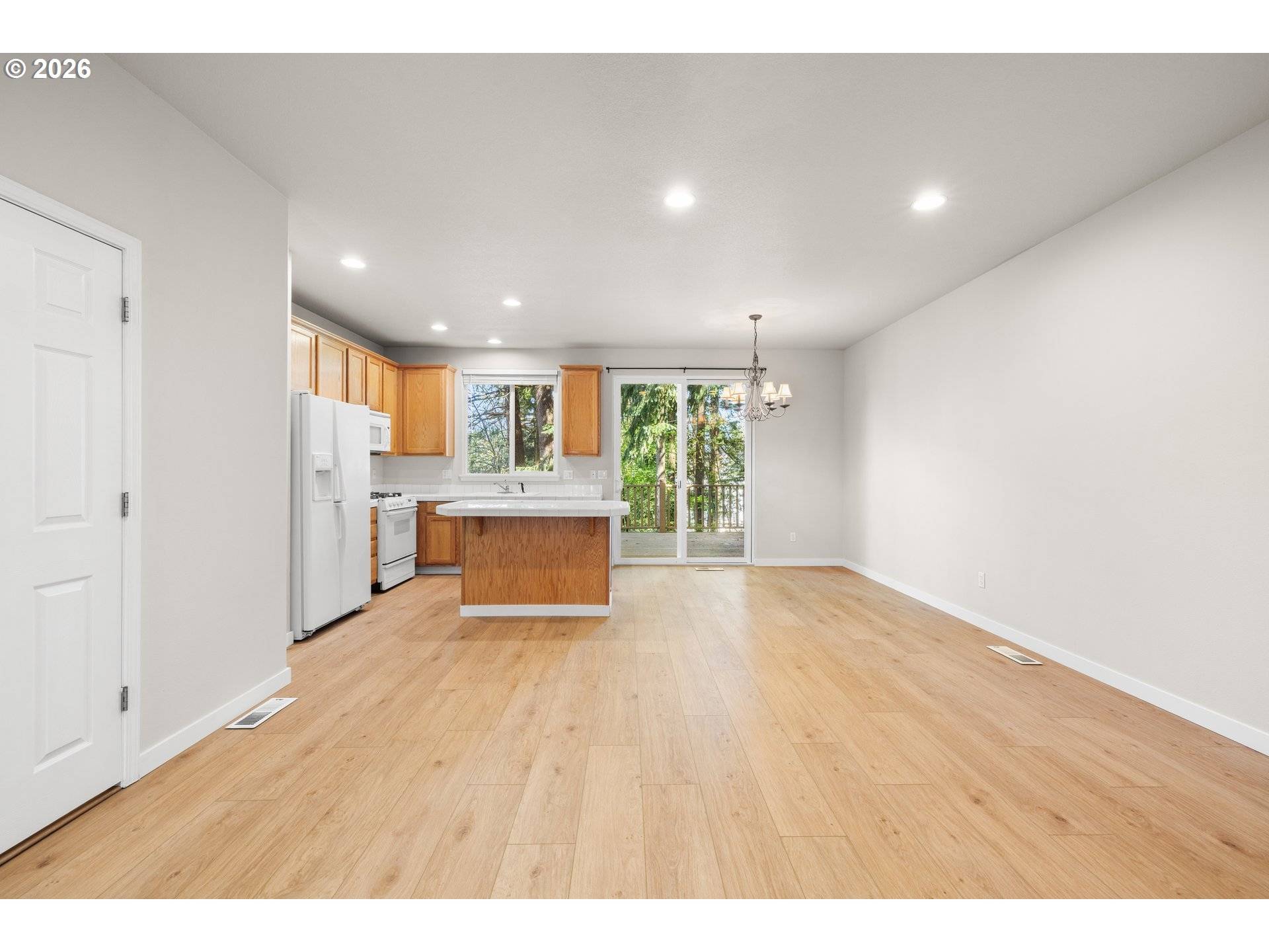 20123 HOODVIEW AVE, West Linn, OR 97068