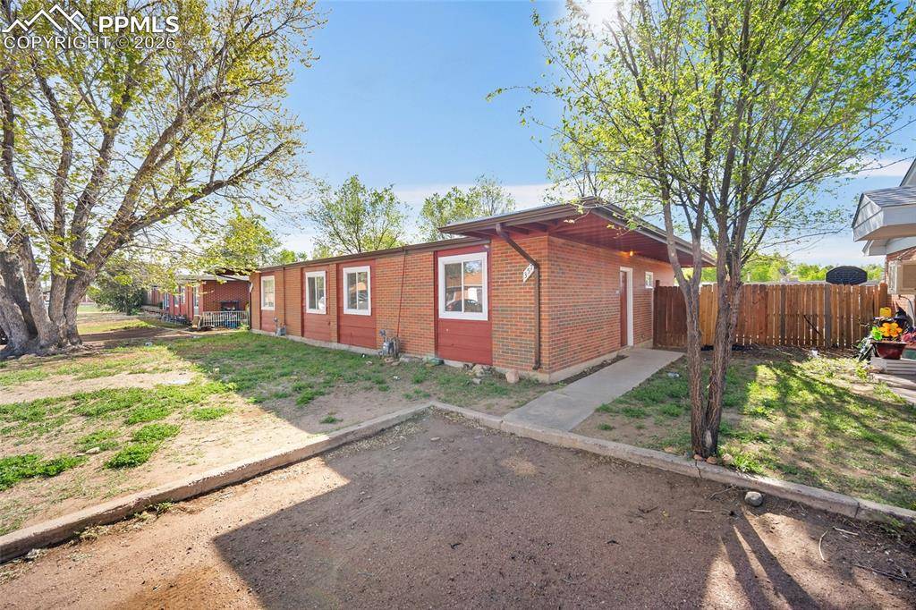 357-359 Fairway ST, Colorado Springs, CO 80906