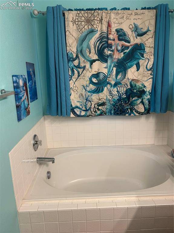 8123 Sedgewick DR, Colorado Springs, CO 80925